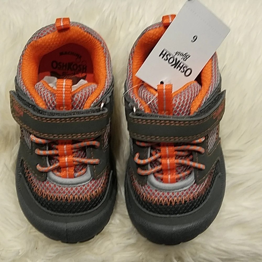 Oshkosh sneakers